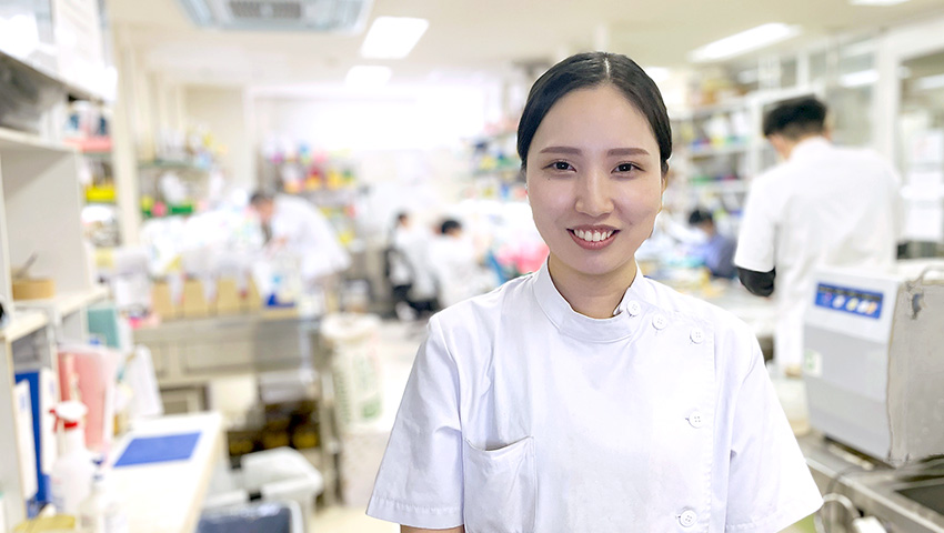 歯科技工士(2022年新卒入社)さんの写真